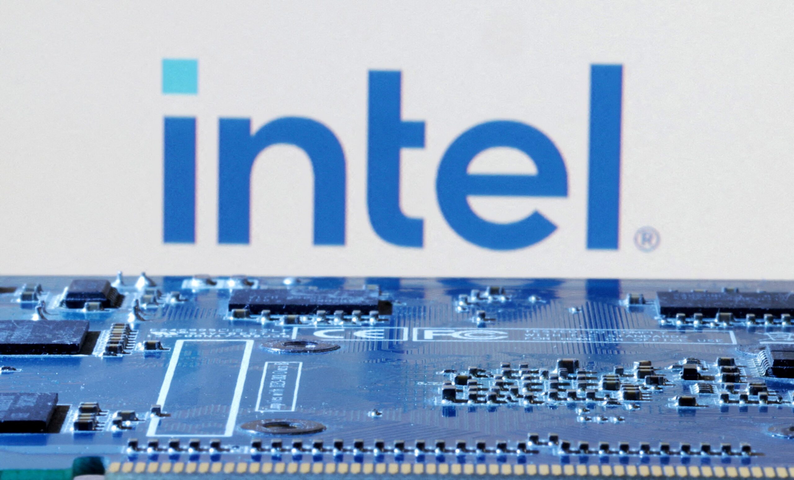 Intel CEO invested in hundreds of Chinese companies, some with military ties